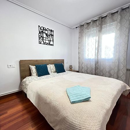 Apartamento Centrico ซานตานเดร์ ภายนอก รูปภาพ