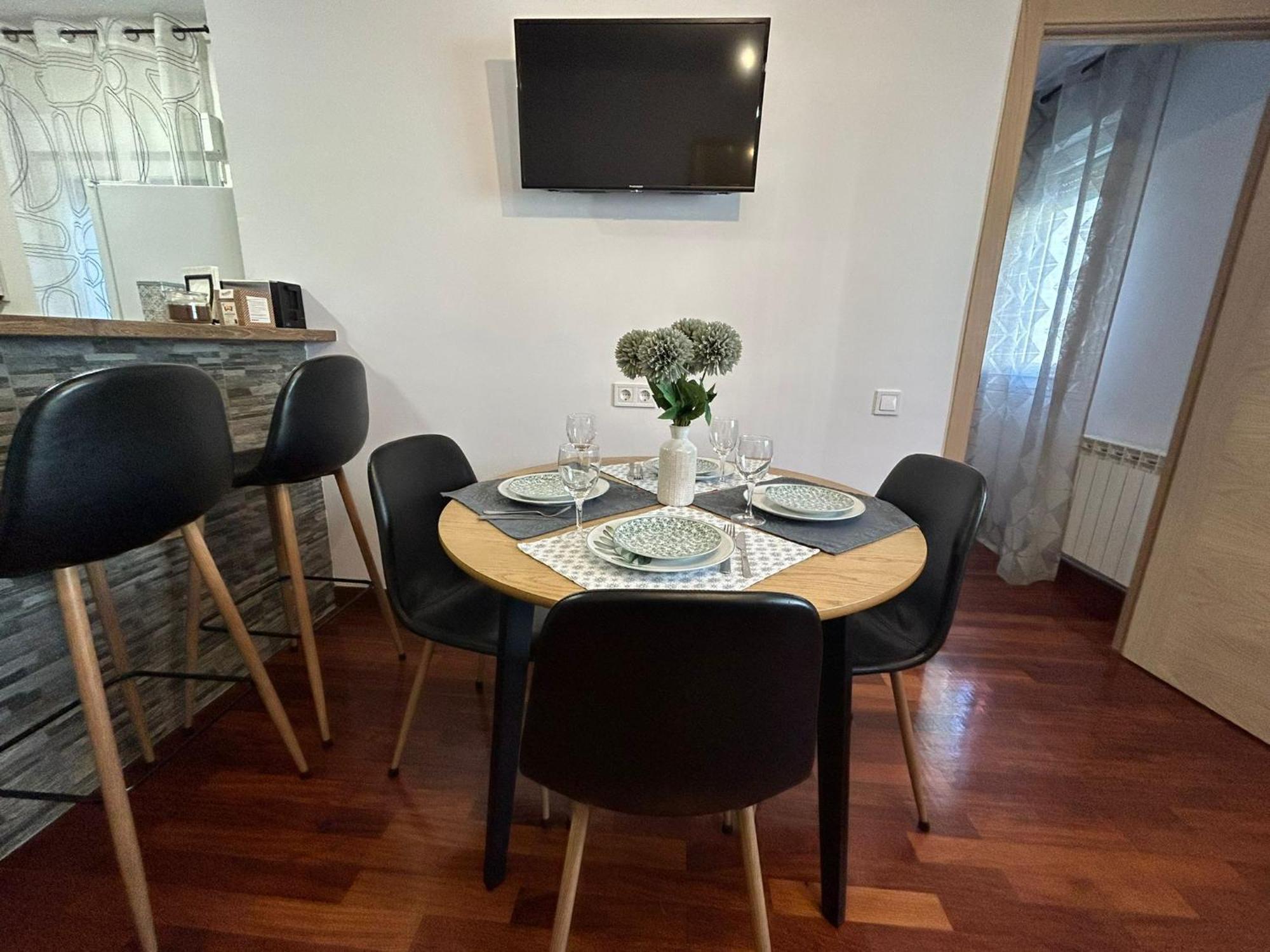 Apartamento Centrico ซานตานเดร์ ภายนอก รูปภาพ